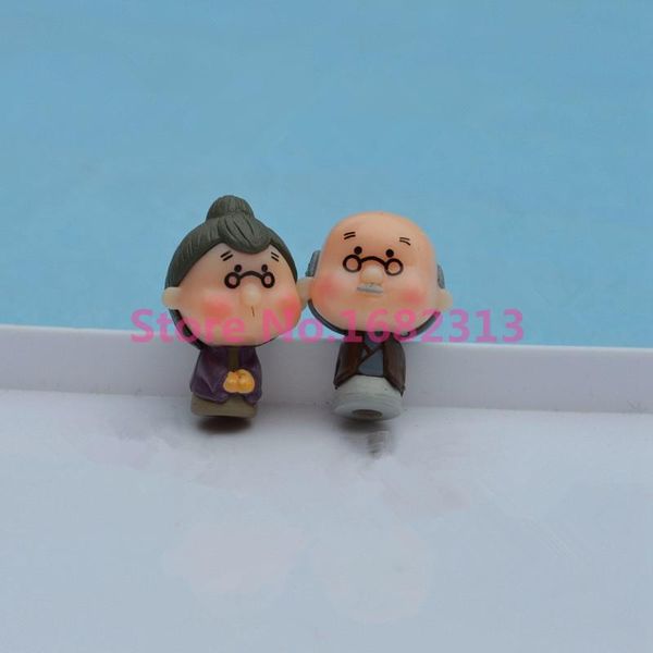 

1 pair crafts bonsai doll house miniatures diy old granny fairy garden gnome animals moss terrarium home deskdecor wmtinb