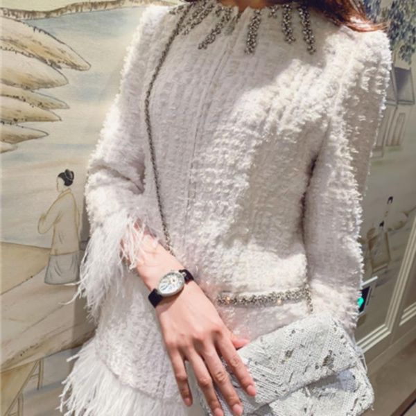 

ewq]2020 autumn new long-sleeved beaded tassel design sweet lady jacket+high waist feather stitching shorts casual 2-piece set, Gray