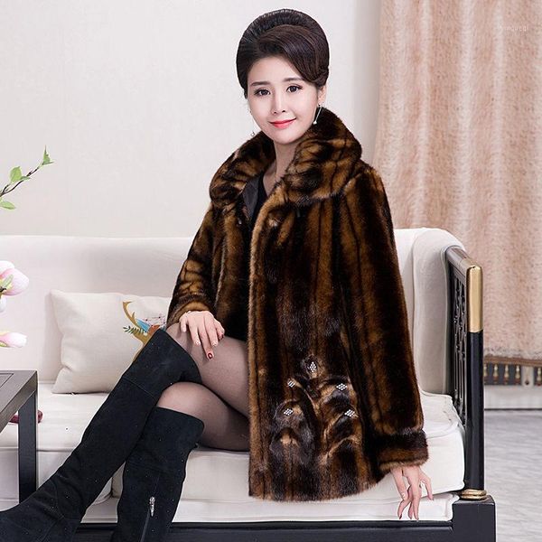 

2020 elder winter warm long fake coat faux fur jacket middle aged women luxury wide-waisted overcoats t1371, Black