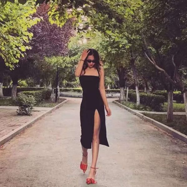 

sleeveless hanging neck dress wind for women and slim, Black;gray