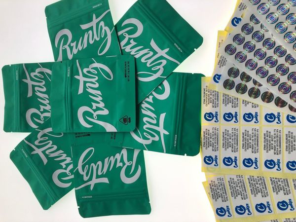 

runtz green matt mylar bag 3.5gram zipper packaging 3.5-7g childproof edibles pouch retail packaging bags hologram stickers and back wmtnzn