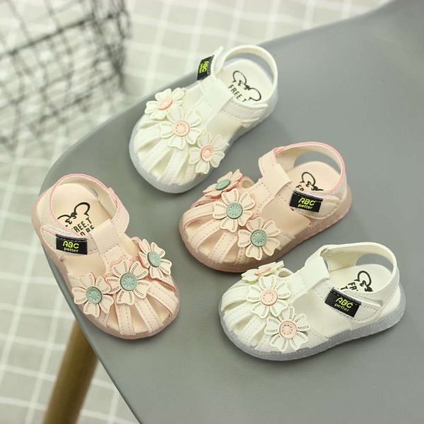 

walking 2020 summer girls' sandals little princs soft soled baby 0-1 year old 3 children's sho, Black;red