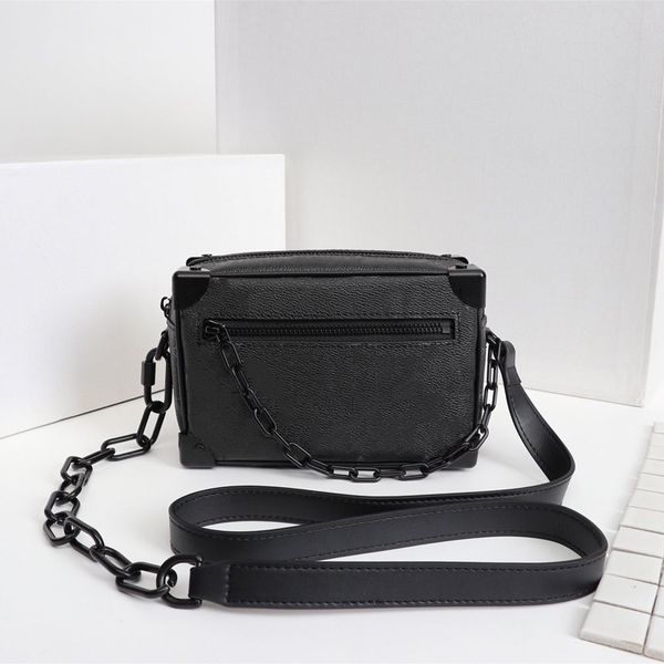 

2021 fashion luxury men's and women's shoulder bags fashionable comfortable casual diagonal bag model m44480