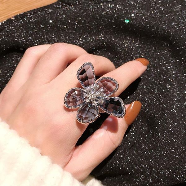 

big acrylic flower rings for women 2020 new personality statement open ring adjustable jewelry christmas gifts1, Golden;silver
