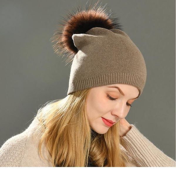 

wholesale real raccoon fur pom pom knitted hat women beanies cashmere winter hat female girl cotton skullies wool be qylhfk