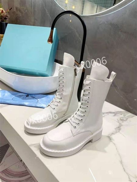 

2021 designer women winter 35-41 snow boots fashion australia classic short ankle knee bow girl mini bailey boot ly211125, Black