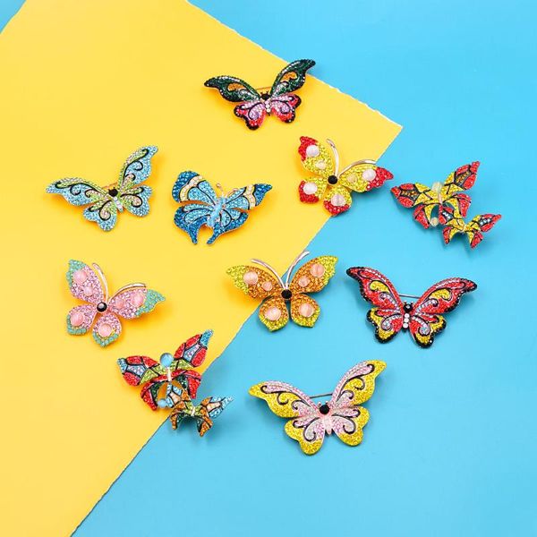 

cindy xiang multi-color rhinestone butterfly brooches for women insect pin brooch beautiful winter design fashion jewelry gift, Gray