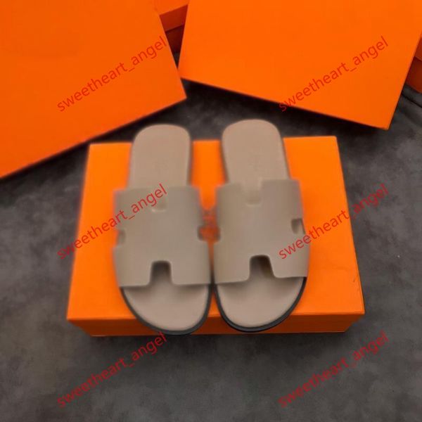 

2021 New fashion men's casual sandals, summer leather beach shoes, men's open-toed slippers, large size 38-45, Black