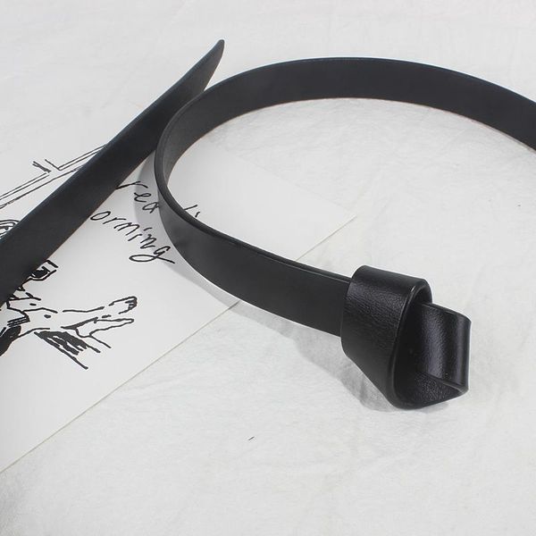 

женщины натуральная кожа тонкий пояс черный джинсы лук узлы коровьей кожаные ремни женщины платье талии ремешка коричневые мягкие твердые по, Black;brown