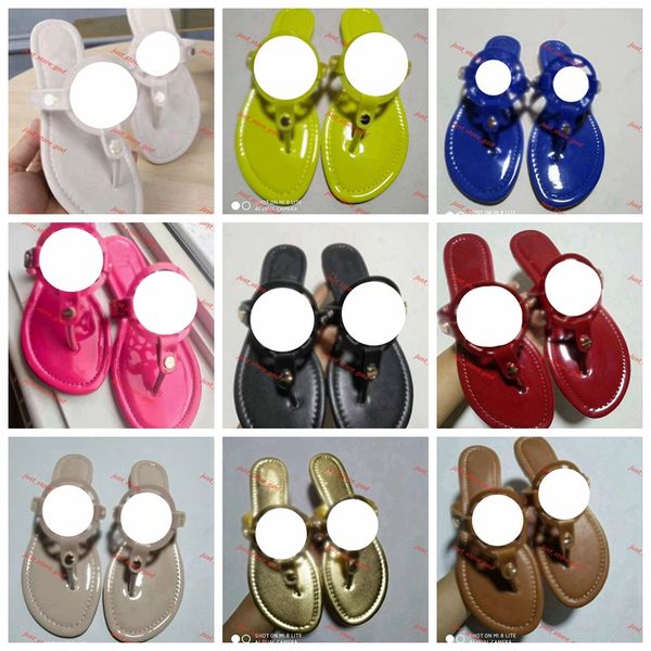 

2021 wholesale women design sandals casual flip flops multi color size 35-43 luxe girl slides women sandals 35-43, Black;red