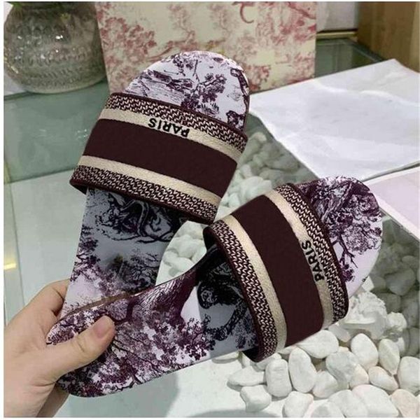 

new women slippers embroidery sandal floral brocade fashion flip flops striped beach genuine leather dazzle flowers slipper with box, Black