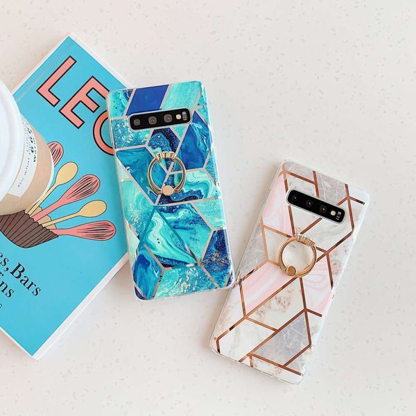 

qathe electroplated mosaic marble is suitable for samsung s8 / 9 / 10 splicing mobile phone case, and the finger ring buckle mobile phone