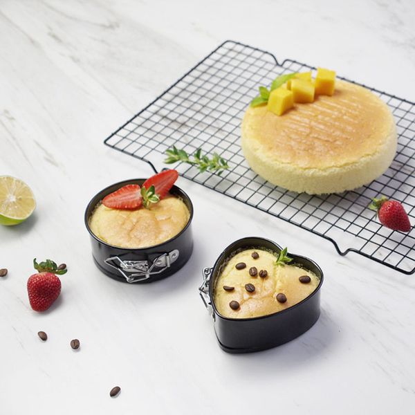 

4/7/9/10 inch bakeware creative round heart-shaped springform baking mold fda non-stick food grade cake pan set vtky2301