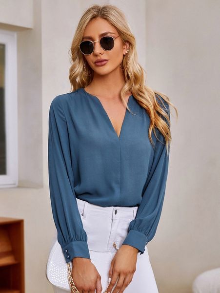 

notched neck w0yq#, White