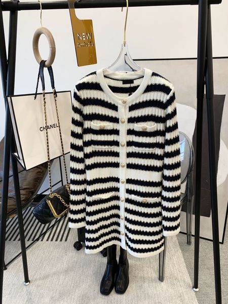 

xiaoxiang navy stripe knitted dress for women's early spring, White