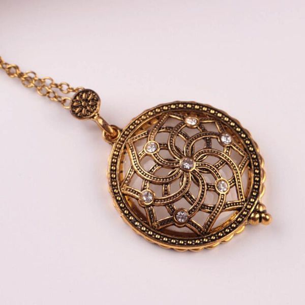 

crystal vintage hollow pattern magnifying glass necklace jewelry, Silver
