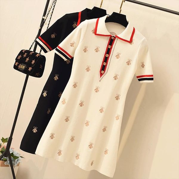 

2019 vogue women contrast turn down collar bees embroidery knitted dresses button short sleeve runway embroidery dress vestido, Black;gray