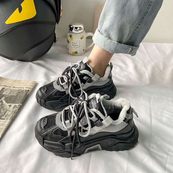

2020 new autumn and winter warm plush black daddy shoes women ins fashion net red versatile student sports leisure