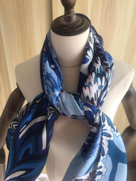 

scarves 2021 arrival autumn winter giraffe design 140*140 cm animal scarf 65% cashmere 35% silk wrap for women lady girl, Blue;gray