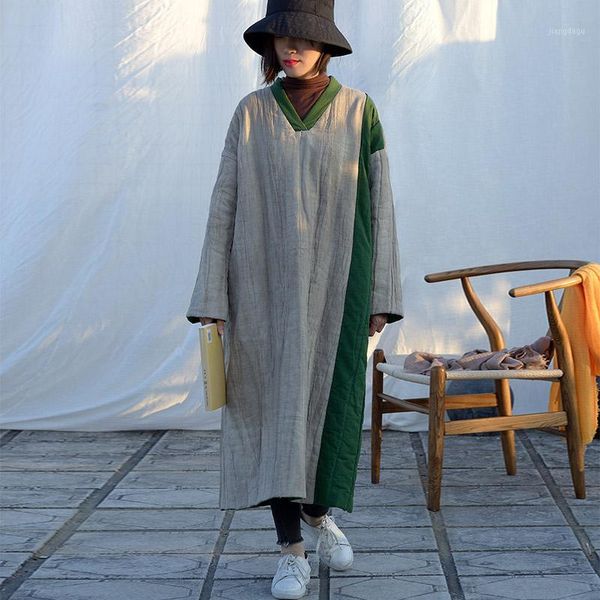 

scuwlinen 2019 women winter dress vintage patchwork v-neck thick loose reversible cotton quilted dress long linen zen robe s10151, Black;gray