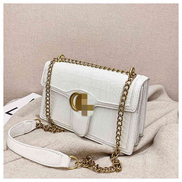 

2022 factory wholesale handbag female small square trend pattern single shoulder