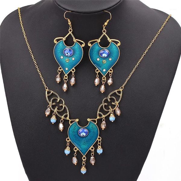 

1 set aladdin necklace women cosplay resin pendants princess jasmine necklace women gifts halloween gift gold color1, Silver