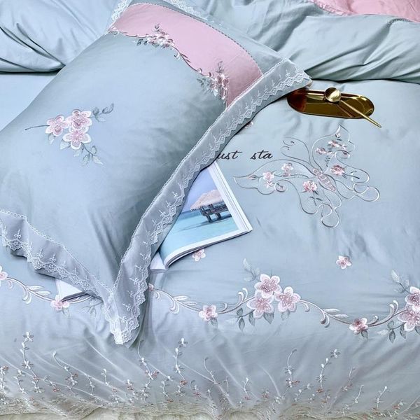 

new 60s long-staple cotton satin embroidery lace four-piece cotton high-end small fresh princess wind bedding1