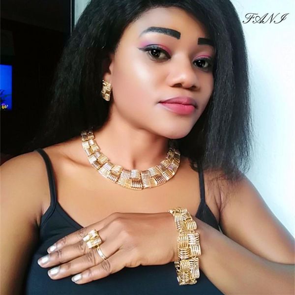 

fani dubai gold designer jewelry sets nigerian wedding women costume jewelry sets brand fashion african beads bridal set, Silver