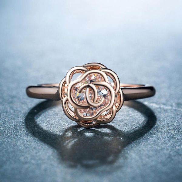 

huitan wedding anniversary ring with rose flower design brilliant cubic zirconia fashion cocktail party rings for women, Slivery;golden