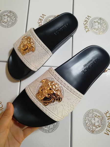 

2021new color paris luxury designer sliders mens womens summer sandals beach slide slippers ladies flip flops loafers sky blue chaussures, Black