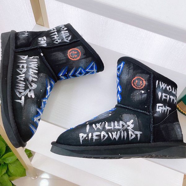 

2020 winter new flat heel round head warm wool personality graffiti waterproof anti-fouling snow boots women's tide, Black