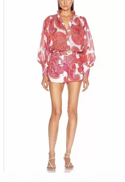 

european and american spring and summer new fashion holiday wind lantern sleeve stand collar shirt + high waist shorts, White