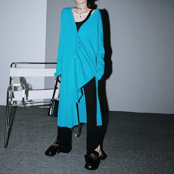 

korean women black red blue vintage long cardigan sweater women v-neck loose long knitting sweaters 2020 new, White