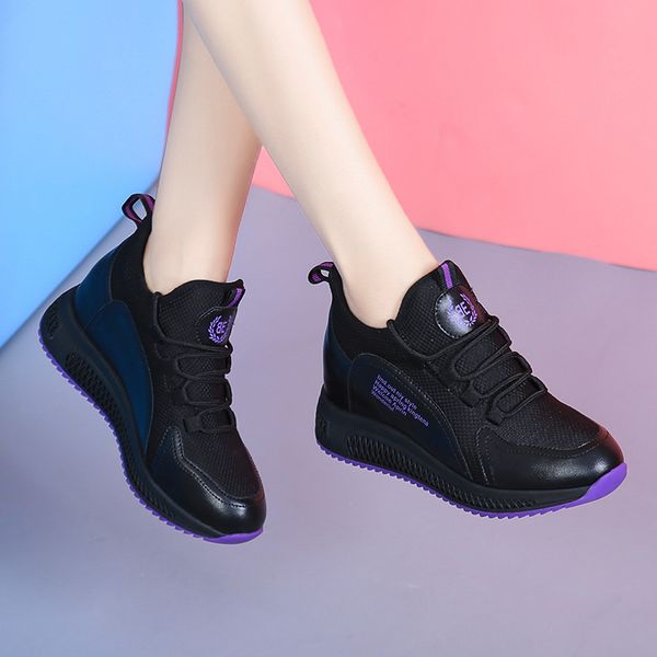 

black sports lightweight 2020 new autumn and winter plush ins versatile travel shoes