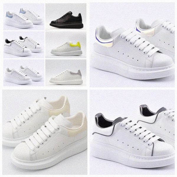

2021 new designer shoes oversized sneaker laser tail platform classic casual sports espadrille shoes mens womens sneakers velvet zgly#, Black