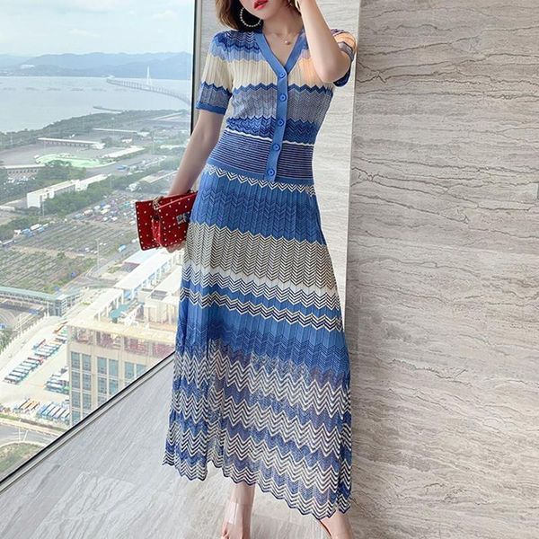 

2020 new fashion summer suit women designer short sleeve knit and striped skirt 2 piece set lady casual outfits, Gray