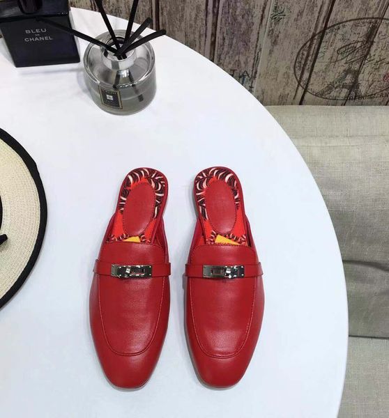 

designer womens slippers luxury red yellow print metal secoration round head flat heel slippers with box size 35-40, Black