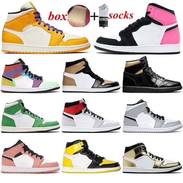 

с коробкой 2021 jumpman 1 1s мужчины баскетбольные ботинки вольт золото дзен зеленый атлас змея женщин мужские тренеры на открытом воздухе с, White;red