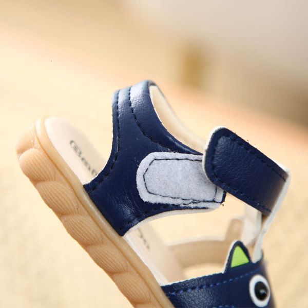 

0-2 years old soft soled non slip walking boy girl sandals baotou children's sho baby 1ixru, Black;red