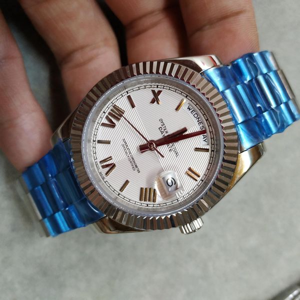 

2021 new mens sports watch week calendar display date 40mm white dial sapphire automatic mechanical 316l strap mens sports business watches, Slivery;brown