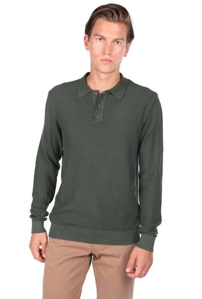 

green men 's collar sweater, White;black