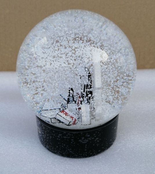 

new c christmas gift snow globe c classics letters crystal ball with gift box especial limited gift for vip customer wholesale