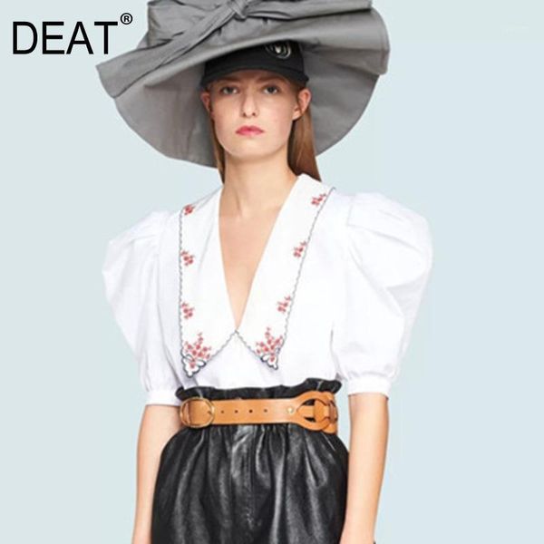 

deat 2020 new spring v-neck print puff short sleeve embroidery shirt women vintage slim temperament court style tide pd5491, White