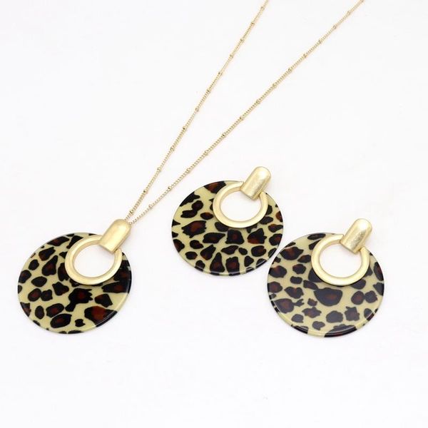 

pendant necklaces fashion round leopard print necklace long chain sweater & matched acc geometric body jewelry, Silver