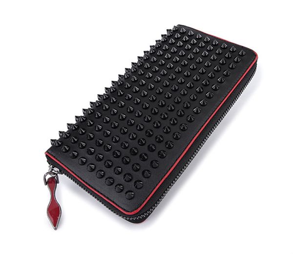 Clutch feminina estilosa com painel inferior vermelho e pontiaguda feminina couro real patenteado com rebites de cores misturadas bolsa clutches feminina bolsas longas com spikes carteiras masculinas