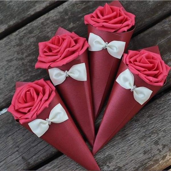 

ugzfeu factory price box shape candy paper chocolate container cone favor holder boxes with rose flowers bowknot candies weddin 5 n