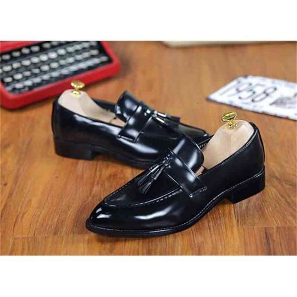 

dress leather men shoes slip on fashion moccasin glitter formal male pointed toe for size: eu38-43, Black