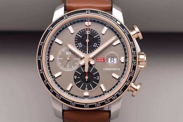 

v7 factory creates classic racing limited edition watch diameter of 44mm and a thickness of14mm. it is equipped with a7750movement, Slivery;brown