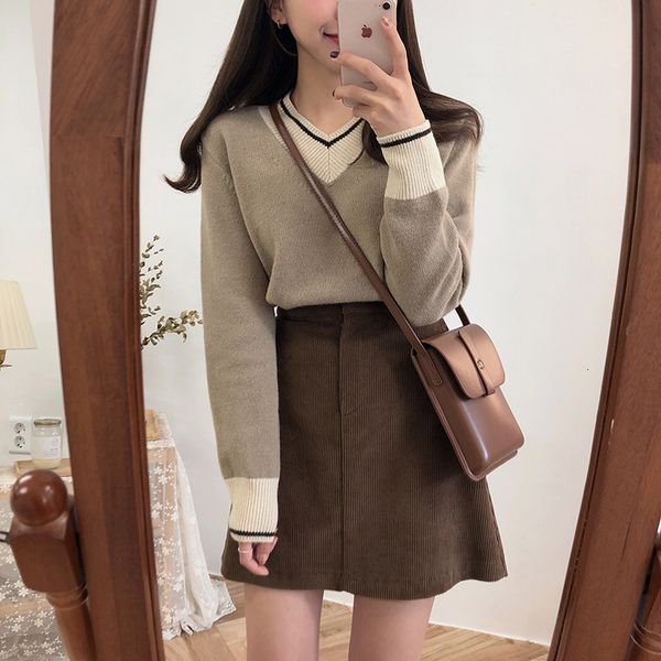 

2021 new 3 colour korean style chic autumn winter shredded color v neck sweater and women's sweaters (c9170) 3ane, White;black