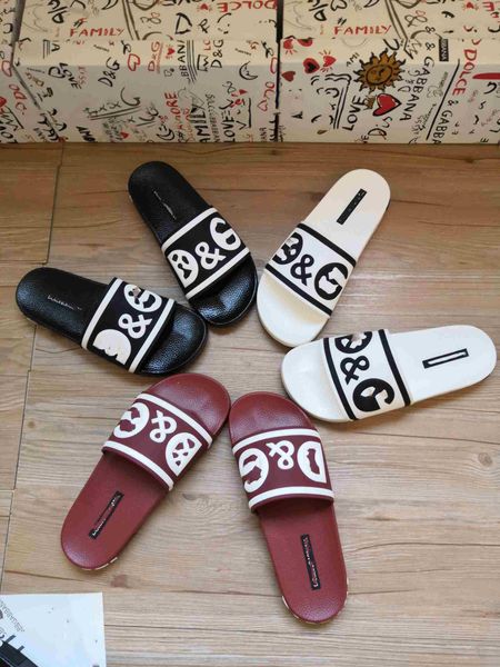 

designer slippers for men and women, summer beach sandals, men's sandals and ladies slippers slides, Black